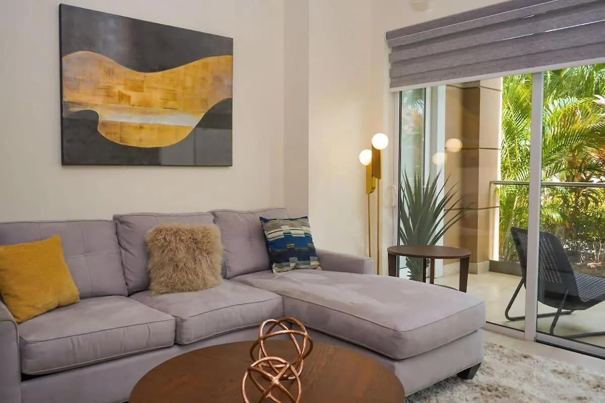 Modern Apartment In Levent In Front Of Eagle Beach Palm Beach 0*,