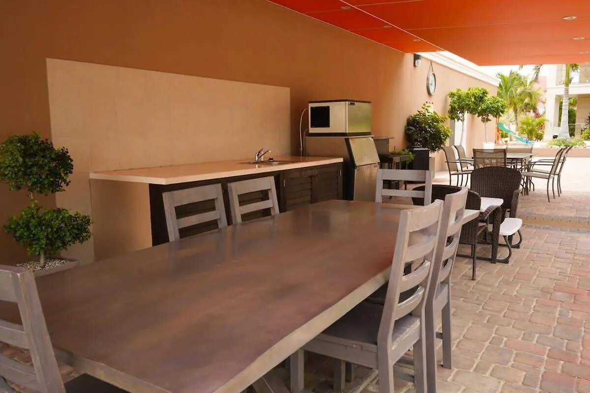 Modern Apartment In Levent In Front Of Eagle Beach Palm Beach