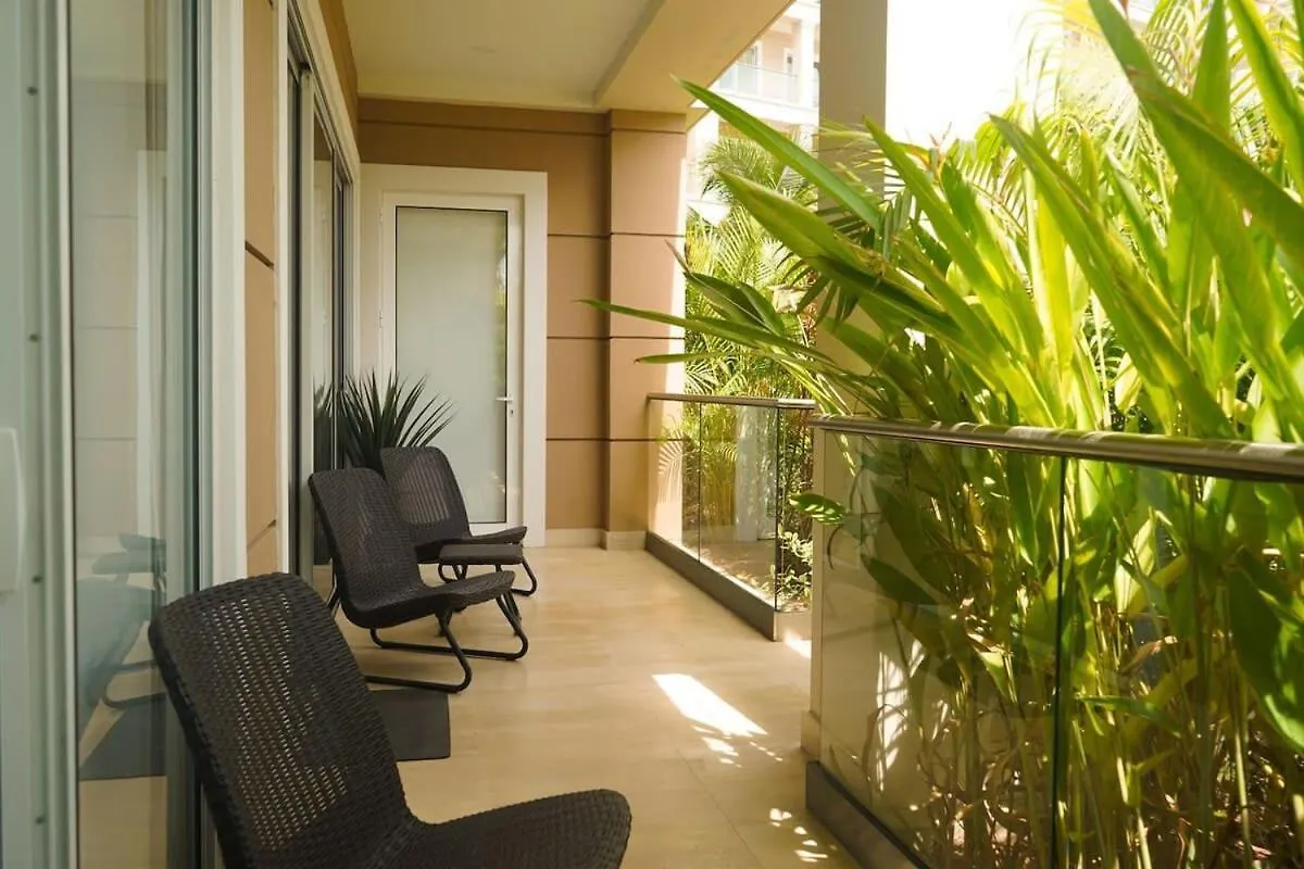 Modern Apartment In Levent In Front Of Eagle Beach Palm Beach